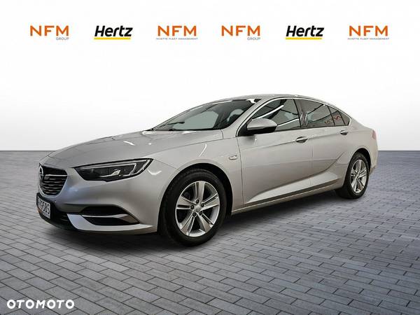 Opel Insignia - 1