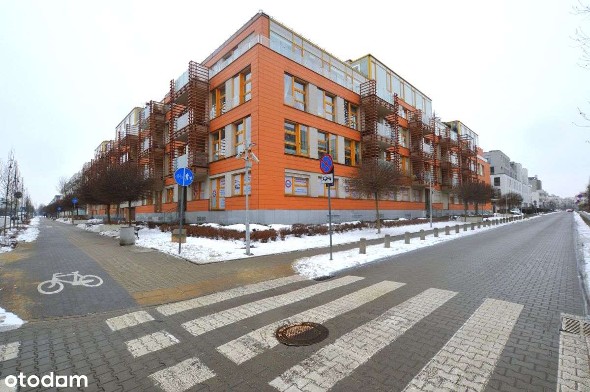 Unikatowy lokal na sprzedaż - Miasteczko Wilanów.-1