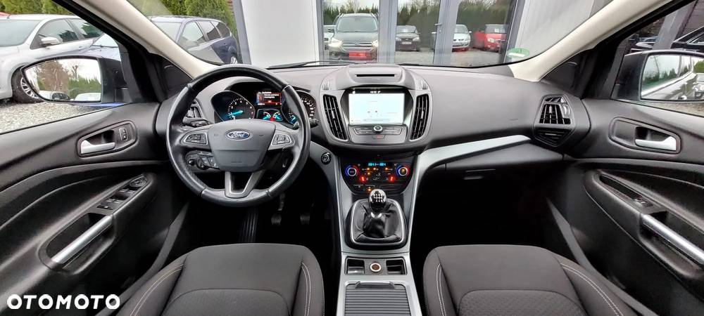 Ford Kuga 1.5 EcoBoost 2x4 Trend - 13