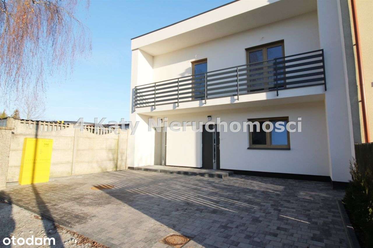 Mieszkanie I Piętro salon + 3 pokoje - Pełny obrazek: 2/15