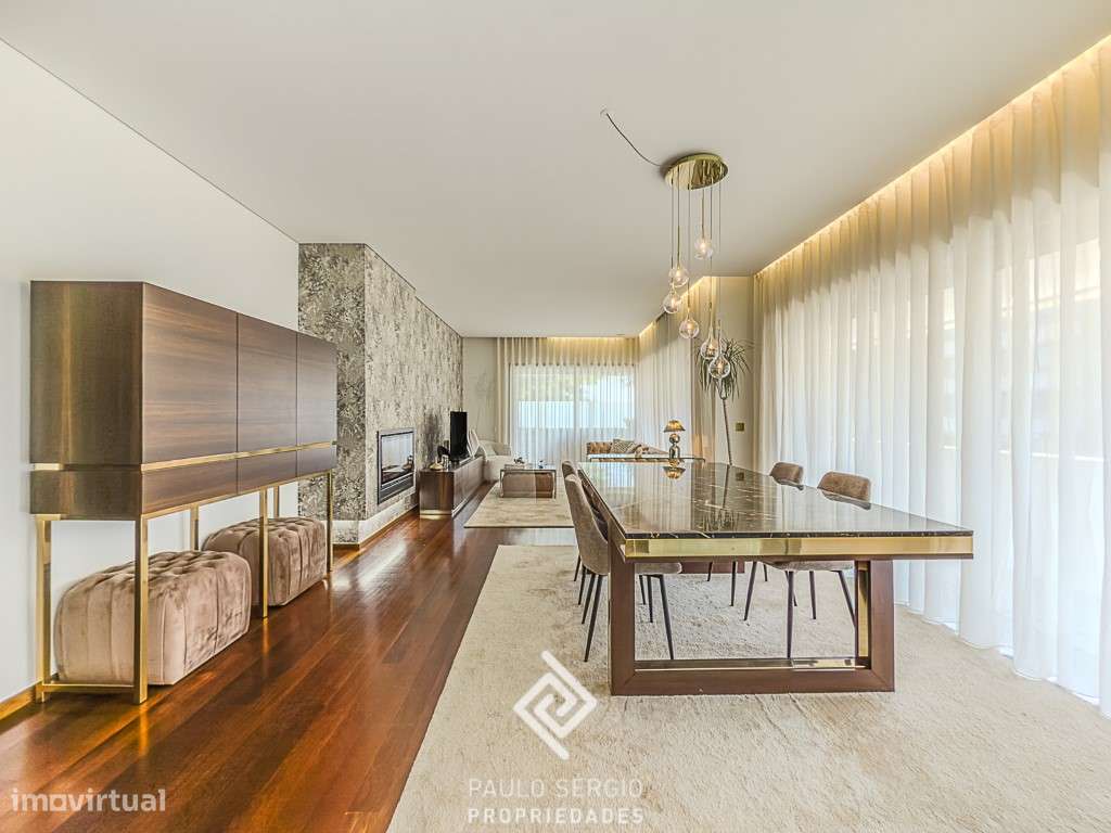 T3 Praia Madalena com terraço e Box 2 viaturas - Grande imagem: 4/28