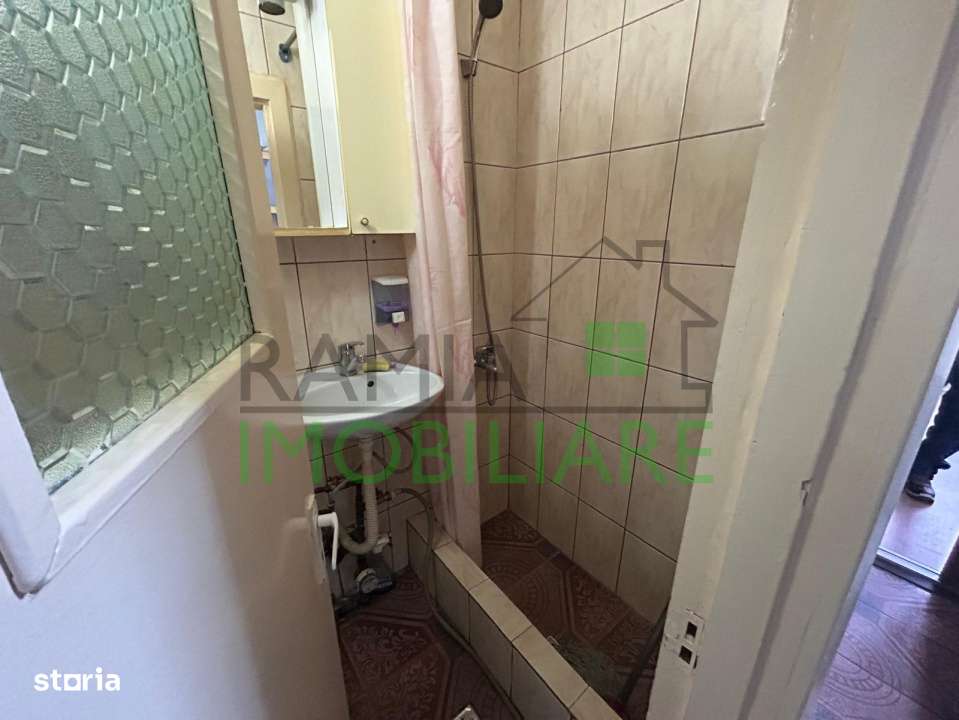 Exclusivitate! Garsoniera mobilata in Tractorul, aproape de Coresi-7