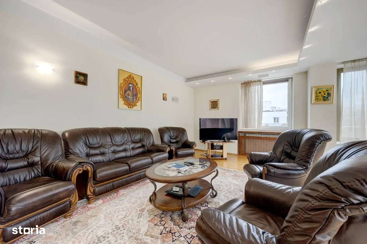 Apartament 3 camere  pe Blvd. Primaverii! - Imagine principală: 4/20