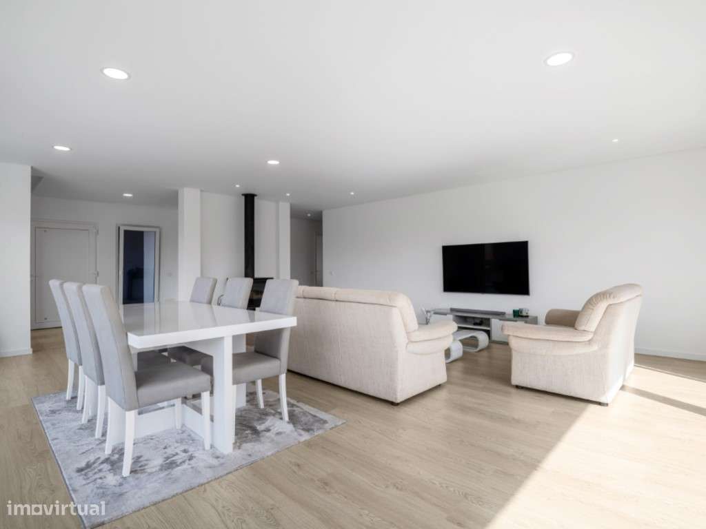 Moradia a 3 minutos do centro da cidade - Grande imagem: 5/42