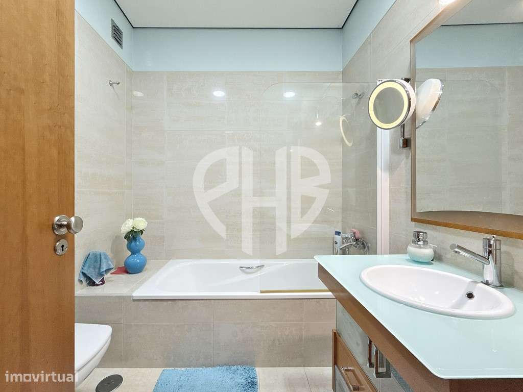 Apartamento T3+1 Duplex C/Terraço 250m2 // Condominio-29
