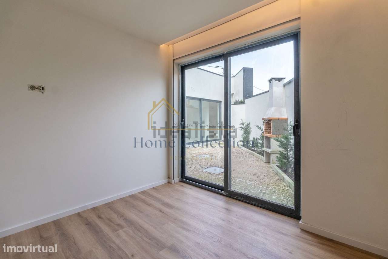 Moradia T3 em Lavra Cabanelas-16