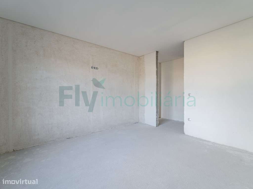 Apartamento T3 com excelente áreas em Lousada-12