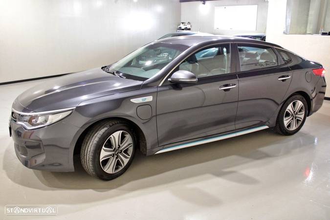 Kia Optima 2.0 CVVT PHEV - 6