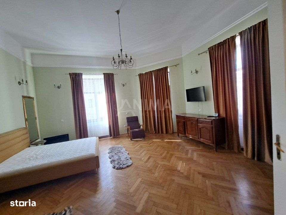 Apartament 2 camere ultracentral, parcare in curte - Imagine principală: 3/13