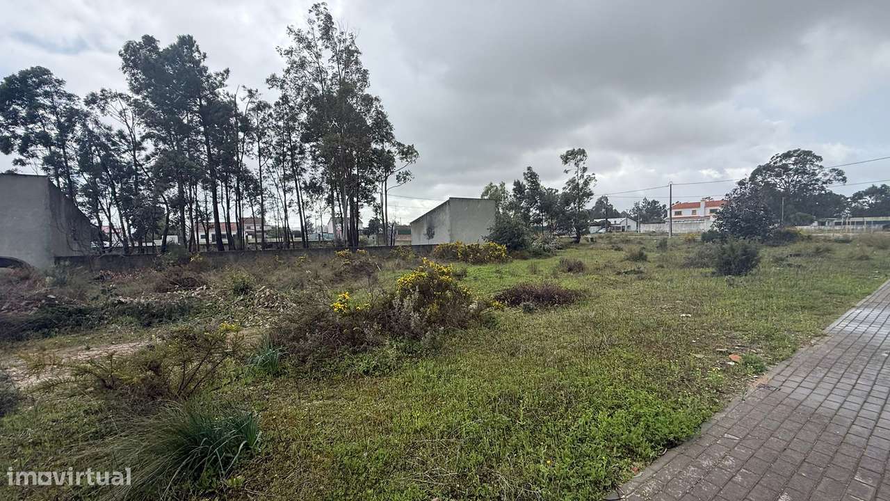 Terreno Urbano para Construção / Quinta da Marquesa III-0