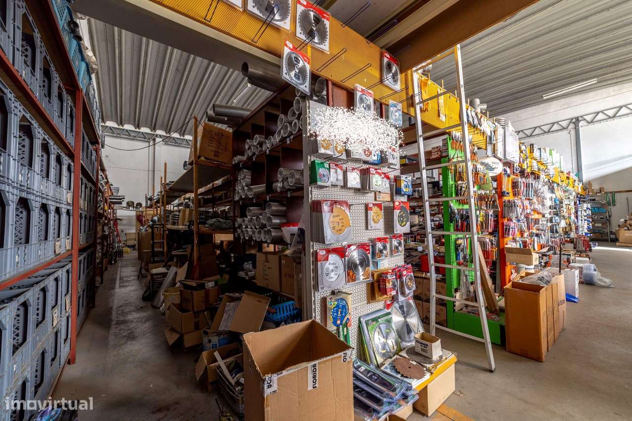 Armazém  Venda em Romeira e Várzea,Santarém - Grande imagem: 5/15