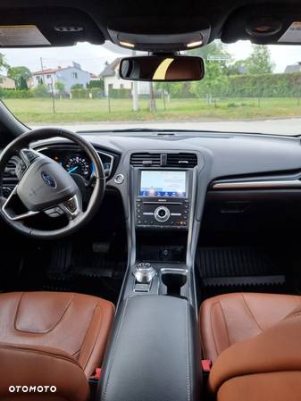 Ford Mondeo 2.0 Ti-VCT Hybrid Titanium - 13