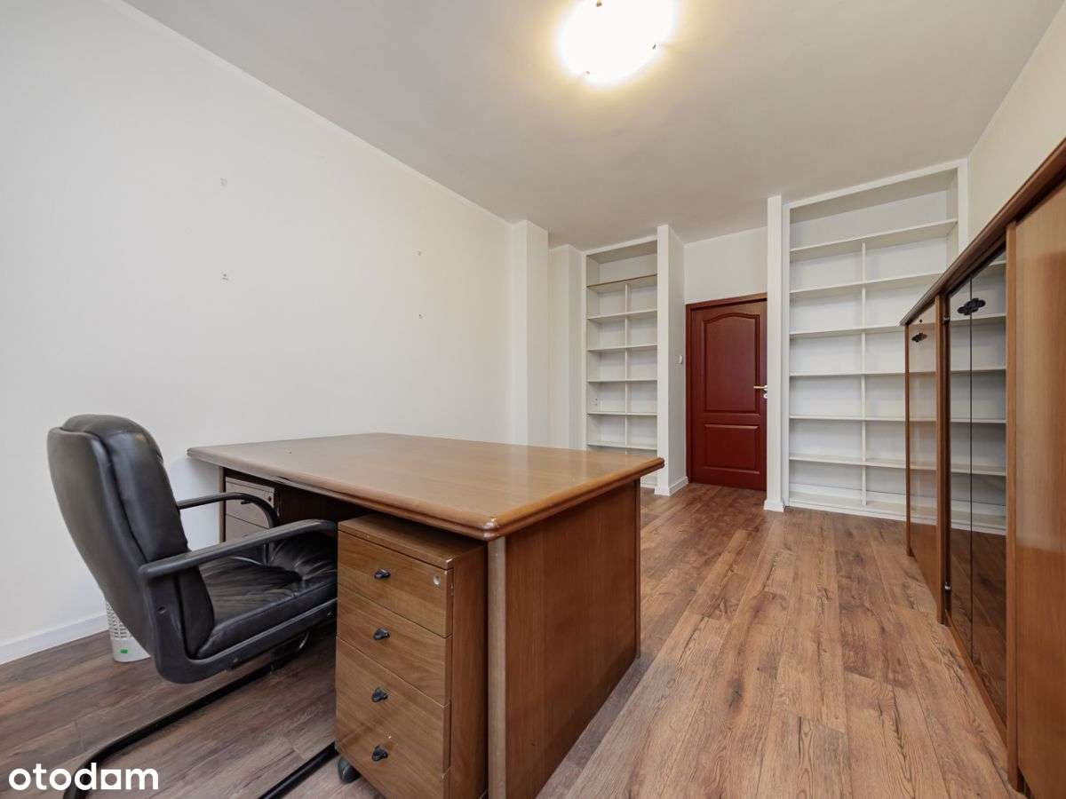Na sprzedaż przestronne biuro 179,7 m² | Wola-4