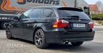 BMW Seria 3 318d DPF Touring - 14