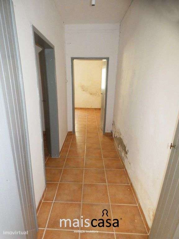 Moradia T1 para Recuperar !-7