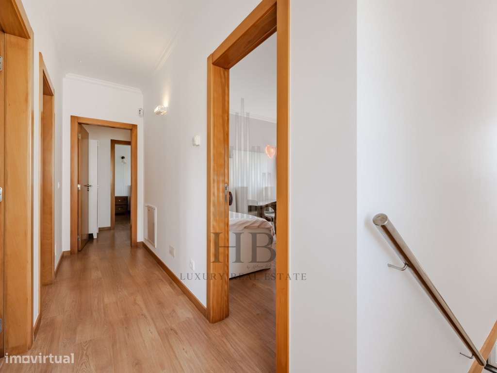 Exclusiva Moradia T4 com Piscina e Jardim |S. Joao das Lampas |Sintra-32