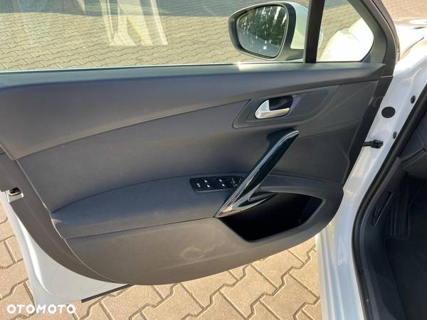 Peugeot 508 SW BlueHDi 180 EAT6 Stop&Start Allure - 25