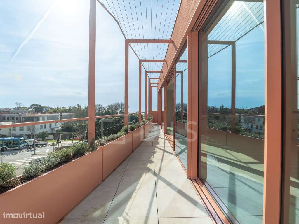 Apartamento T4+1 na Foz, Porto-0