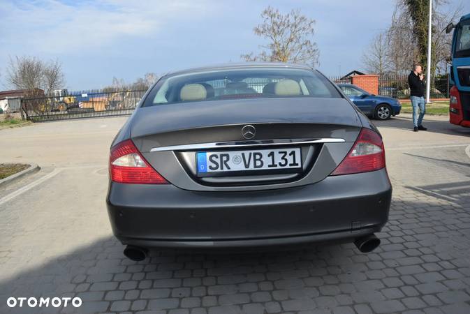 Mercedes-Benz CLS 320 CDI - 12