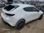 Mazda 3 - 4