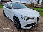 Alfa Romeo Stelvio - 9