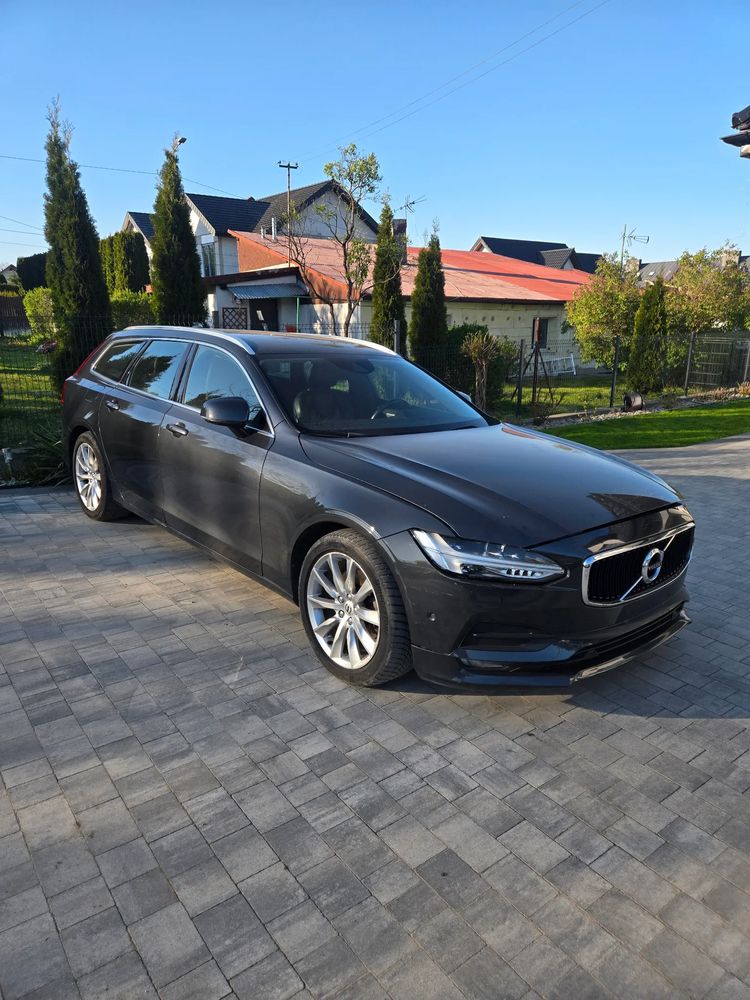 Volvo V90 B4 D Geartronic Momentum 2017