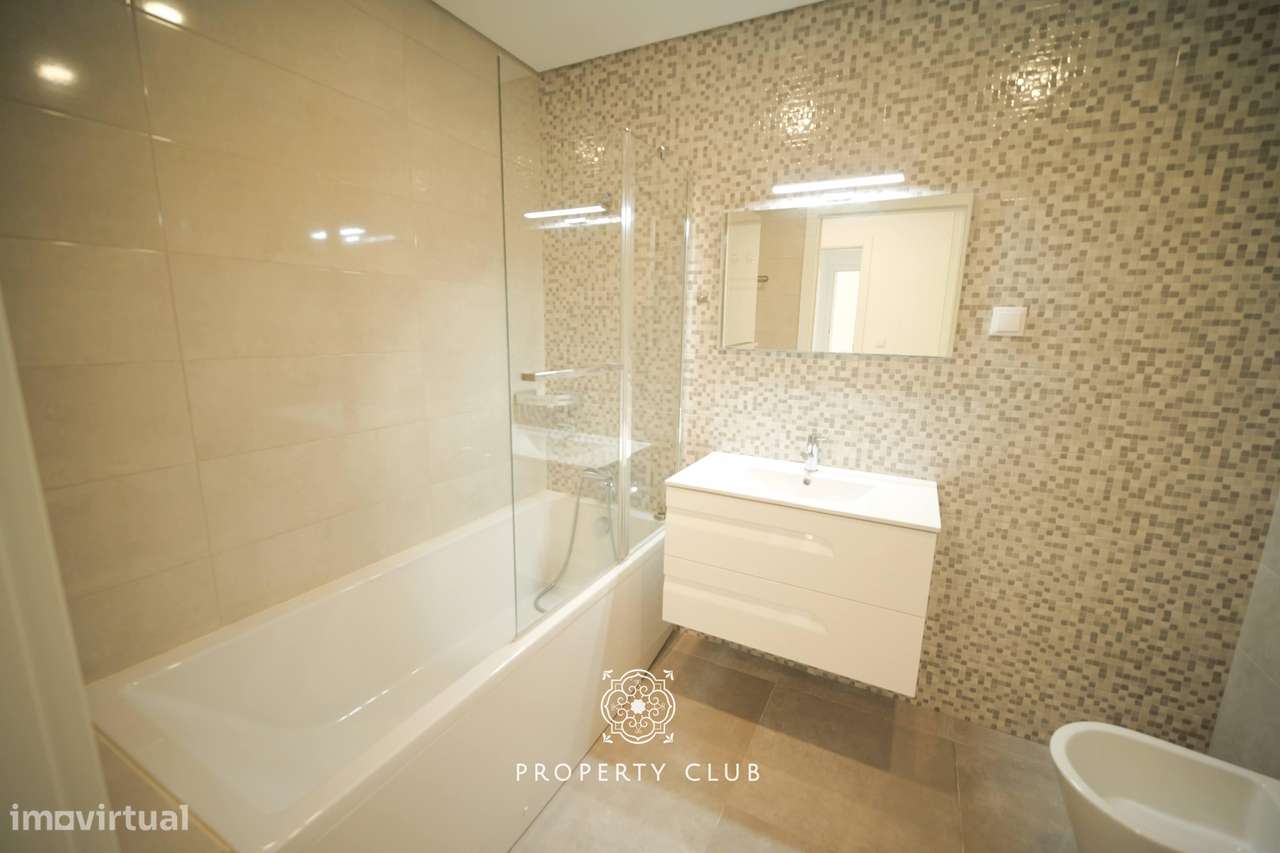 Apartamento T3 semi-novo na Urbanização Val Flores – Pinhal Novo-18