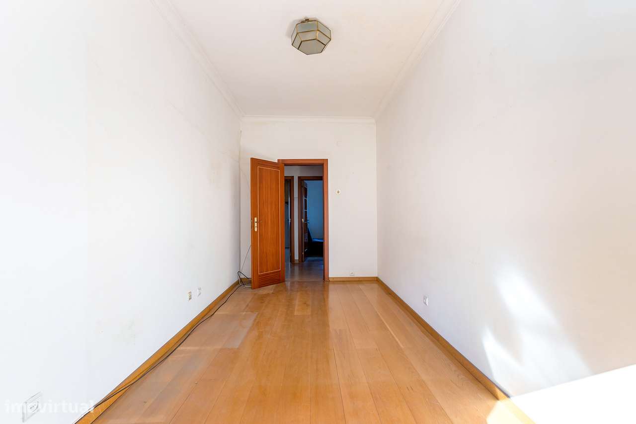 Apartamento T2, Amadora-6