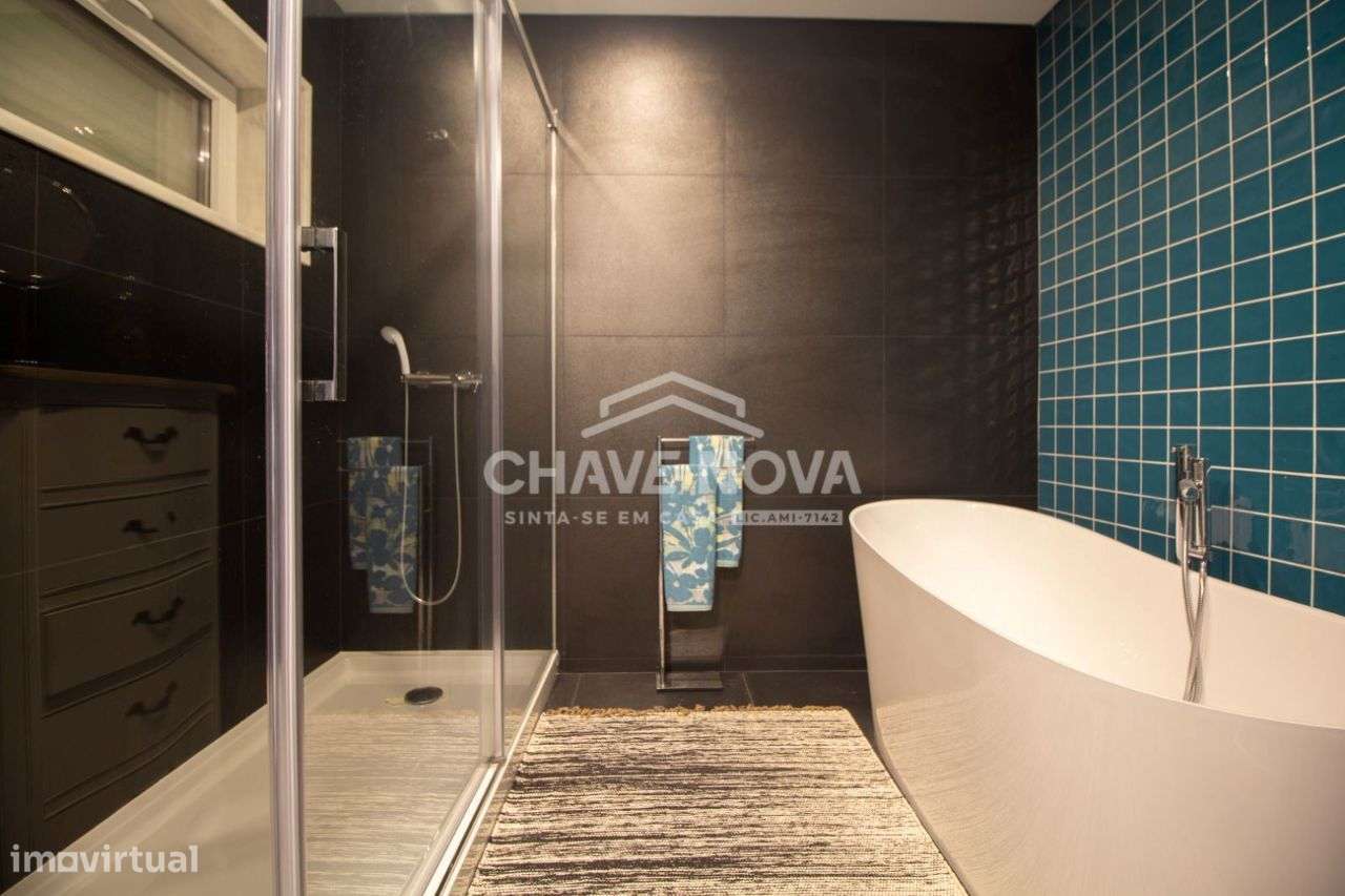 T2 Renovado c/ Lugar de Garagem em Esmoriz (1º Linha de Mar) - Grande imagem: 5/10