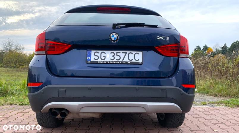 BMW X1 xDrive28i xLine - 10