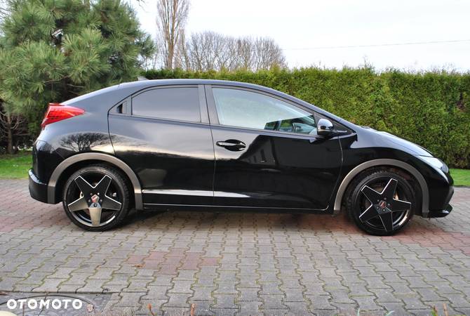 Honda Civic 1.8 i-VTEC Comfort 40 Jahre Edition - 6