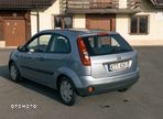 Ford Fiesta 1.3 - 7