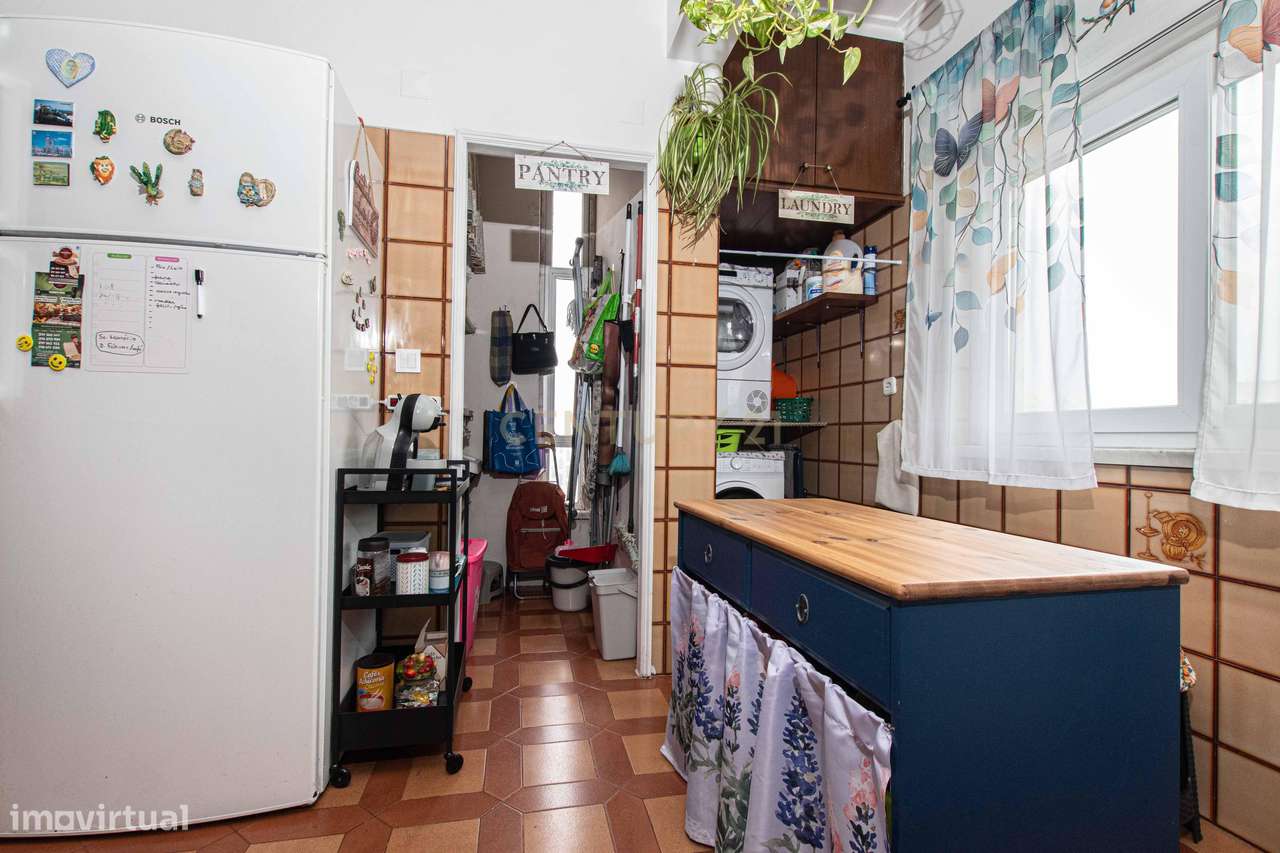 Apartamento T3 com vista cidade e rio na Póvoa de Santa Iria-9