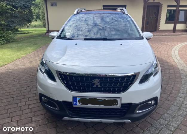 Peugeot 2008 1.2 Pure Tech Allure S&S - 2