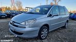 Peugeot 807 2.0 HDi SR - 20