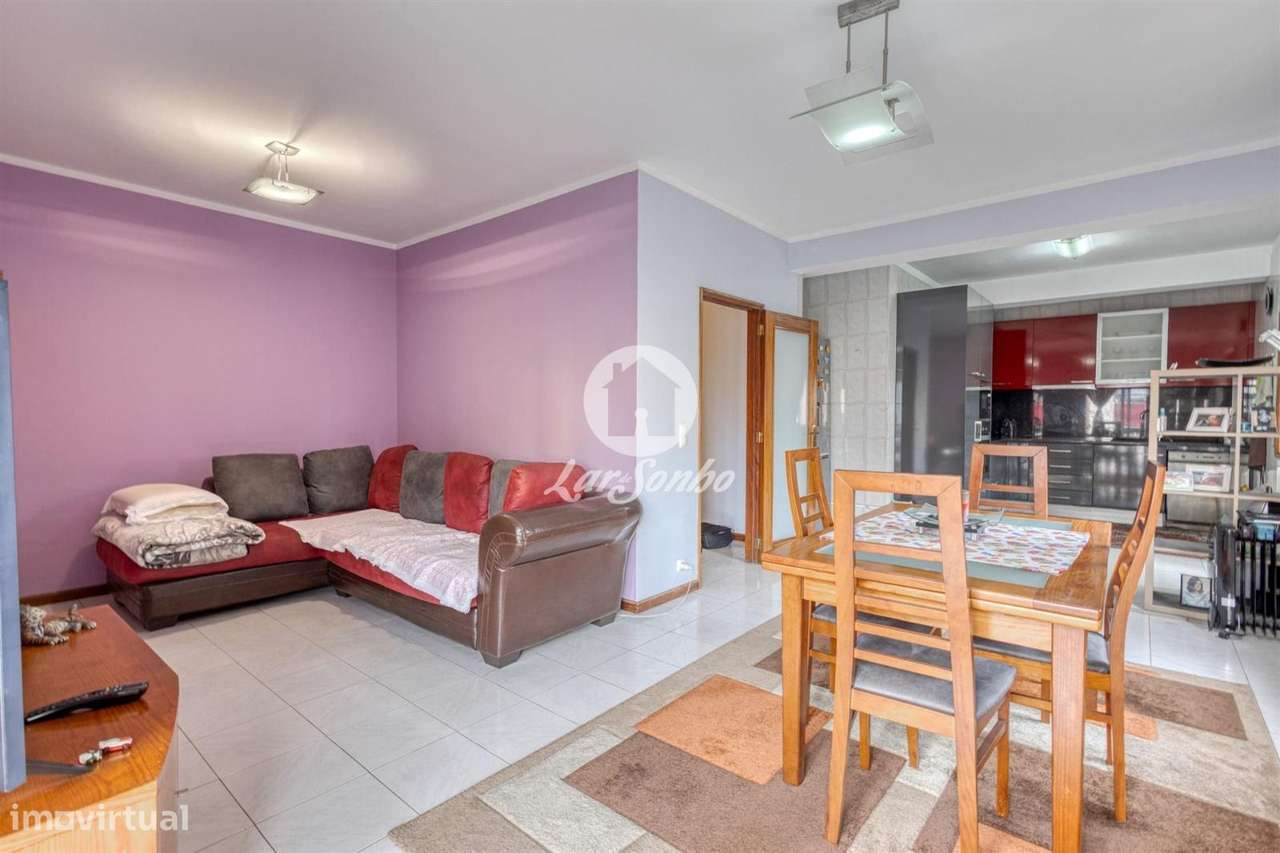 Apartamento T2, localizado, em Baguim do Monte, próximo ao metro da...-1