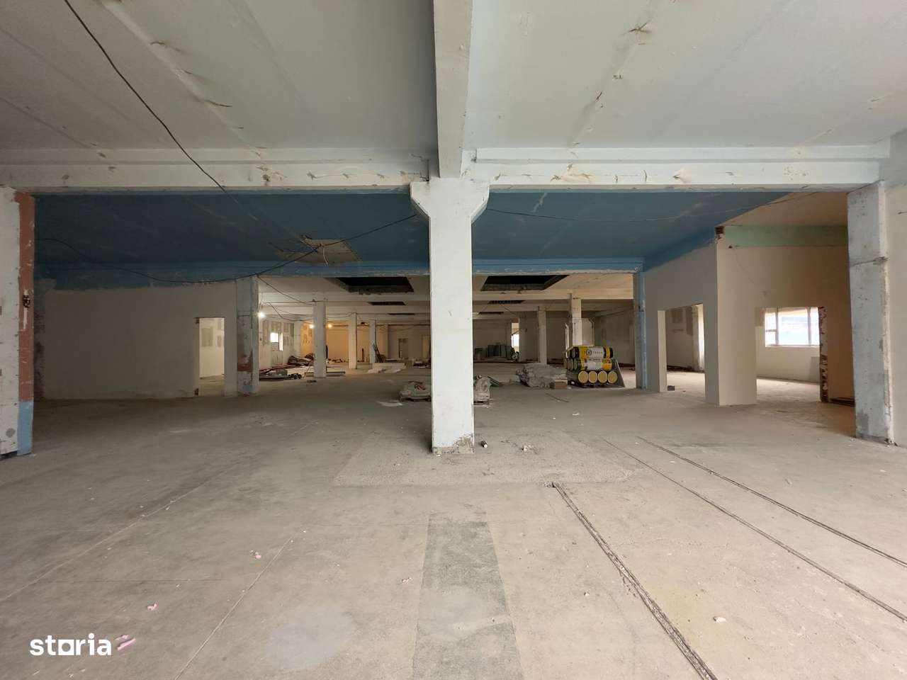 Spatiu 1040mp, zona Jumbo - Imagine principală: 3/5