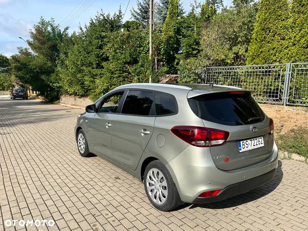 Kia Carens 1.6 GDI L - 5