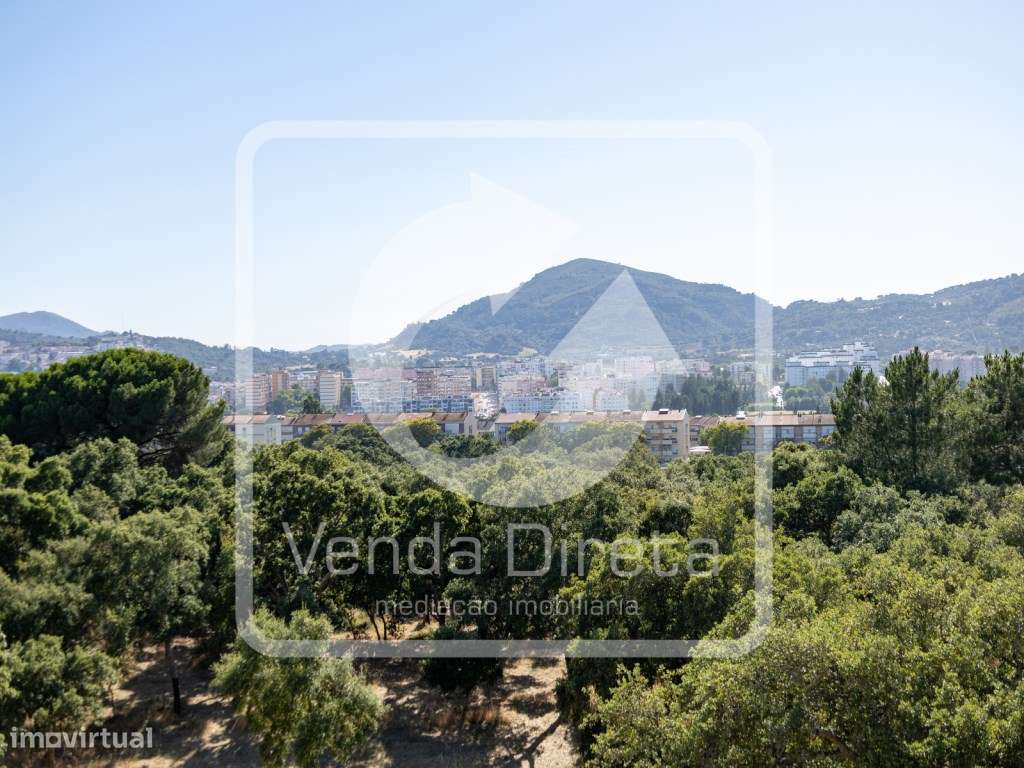 Apartamento T3 em Setúbal com box e vista para Serra da Arrábida-4