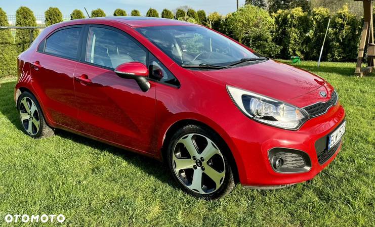 Kia Rio 1.4 CRDI Platinum Edition - 2