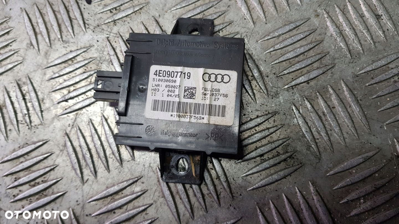 AUDI A8 D3 MODUŁ ALARMU STEROWNIK 4E0907719 - 2