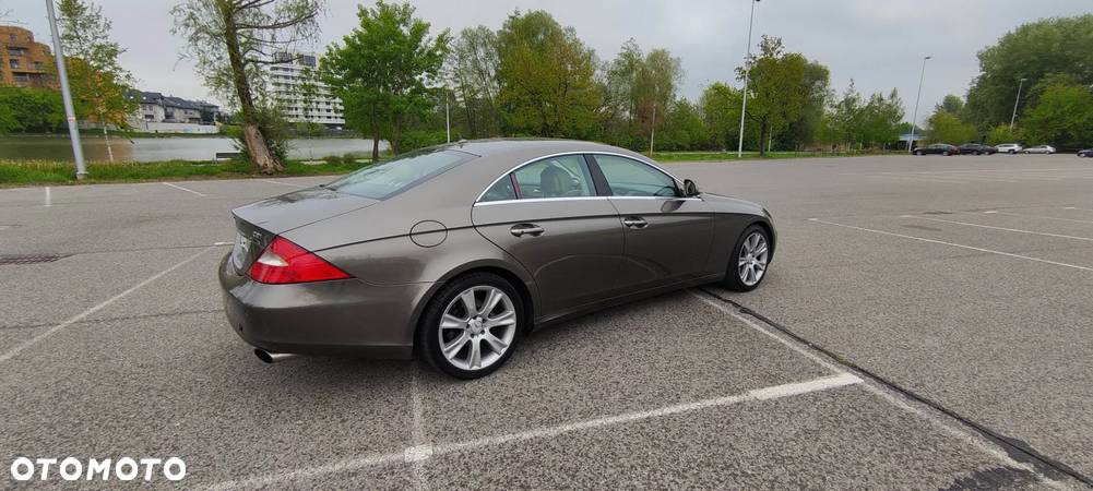 Mercedes-Benz CLS 320 CDI - 10