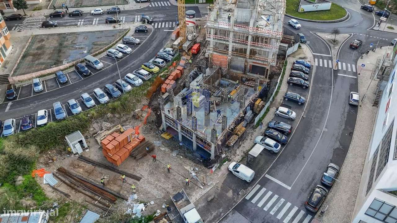 Última Unidade Disponível -Empreendimento–Nova Construção em Fitares,-0