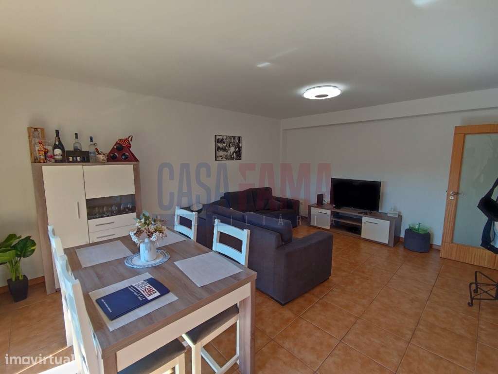 Apartamento T3 em Louro-1