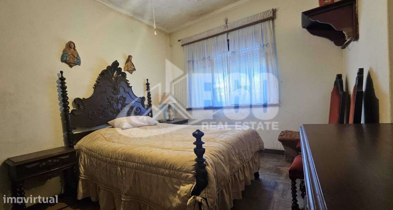 MORADIA TÉRREA COM 4 FRENTES E TERRENO DE 2.375M2 PARAMOS-9