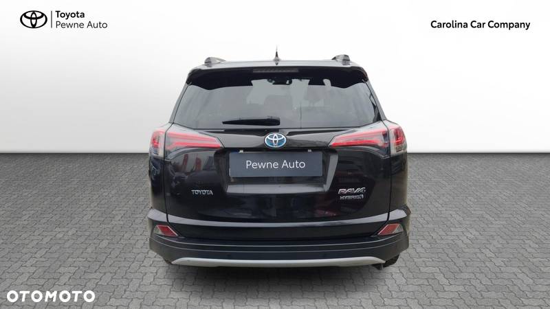 Toyota RAV4 - 4