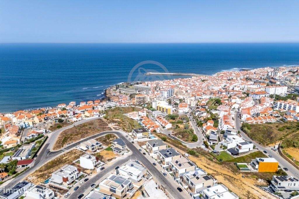 Moradia T4 de Luxo com Vista Mar: O Seu Refúgio Na Ericeira!-18