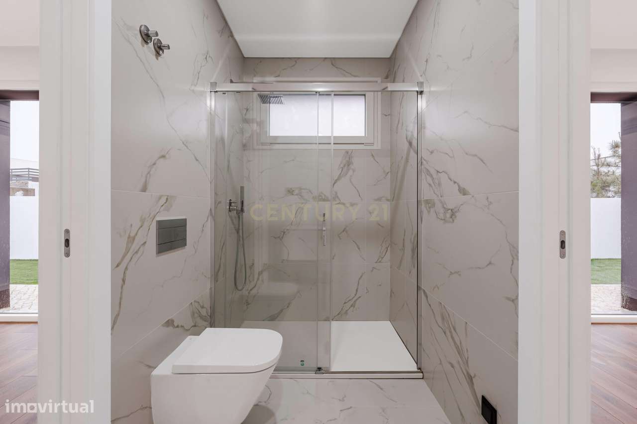 Moradia T3 Nova com Piscina em Palmela - Urbanização calma junto à A33-26