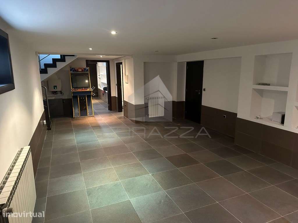 Casa de luxo à entrada da cidade de chaves-9