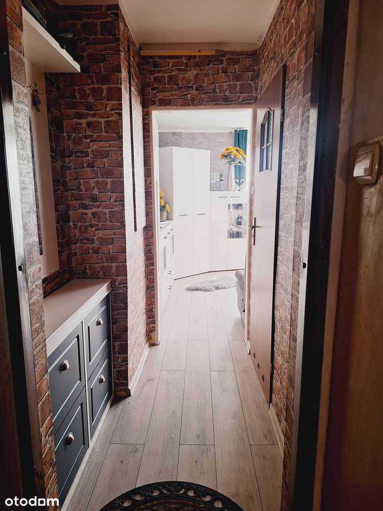 Kawalerka z pełnym umeblowaniem - Gotowa do zamieszkania-11